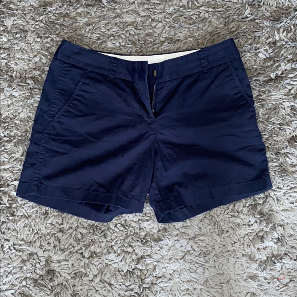 J CREW CHINO BROKEN IN SHORTS